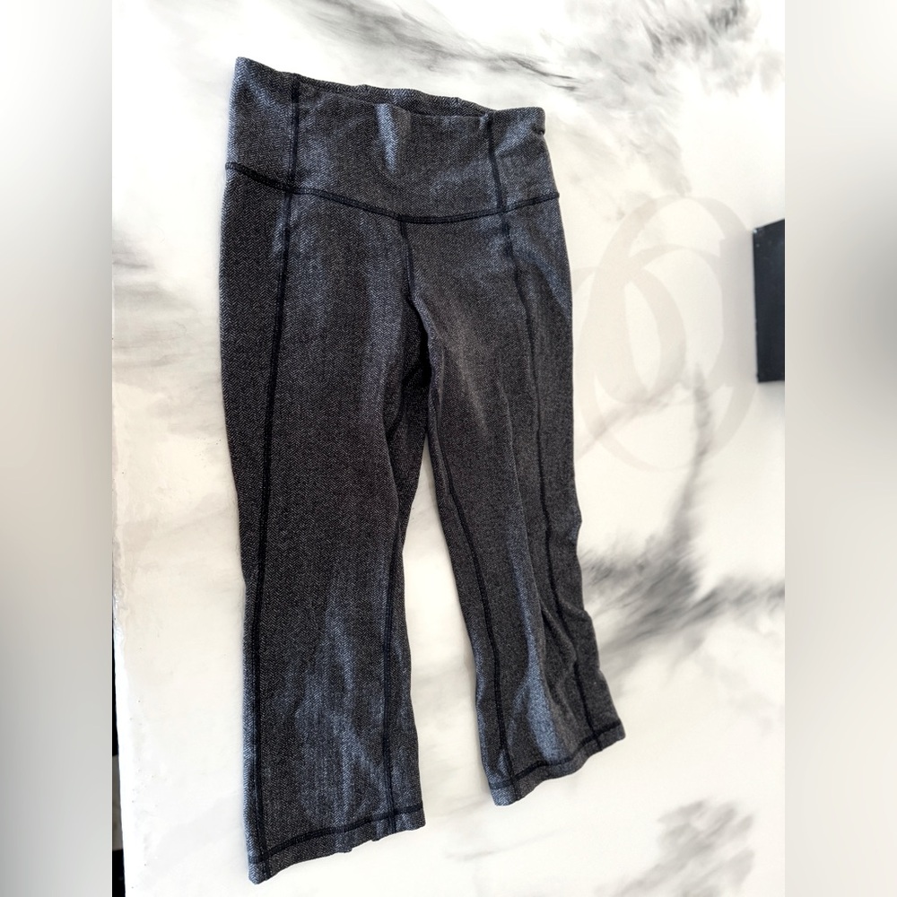 Lululemon capri